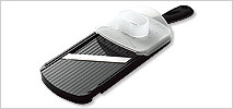Keramické strúhadlo KYOCERA so 4 nastaviteľnými šírkami rezu plátkov (0,5-3,0mm) CSN-202